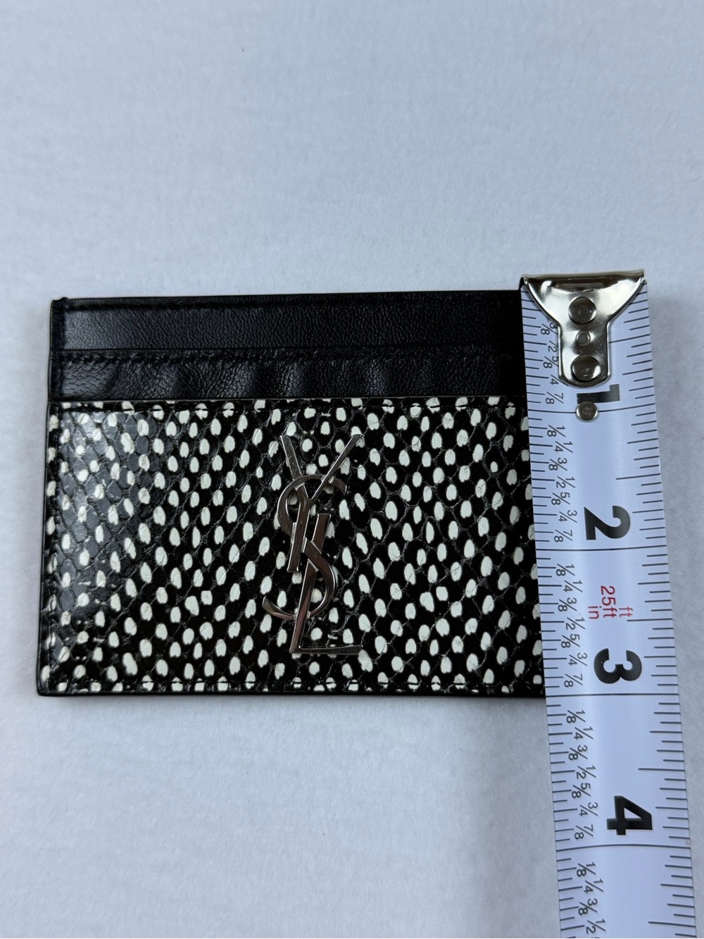 Saint Laurent Black and White Patterned Card Holder with YSL Logo - Picture 9 of 13